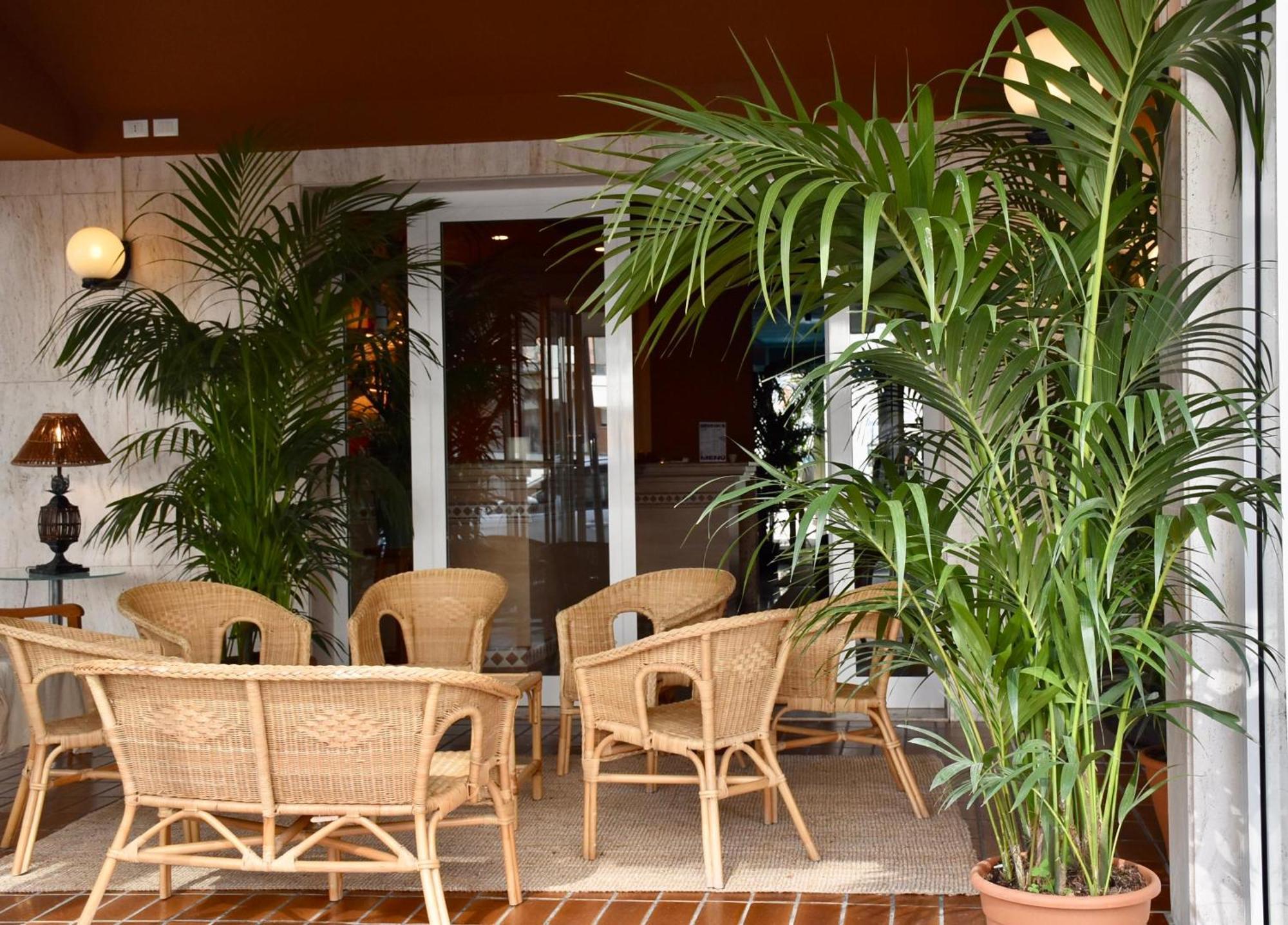 Hotel Portofino Лидо-ди-Езоло Экстерьер фото